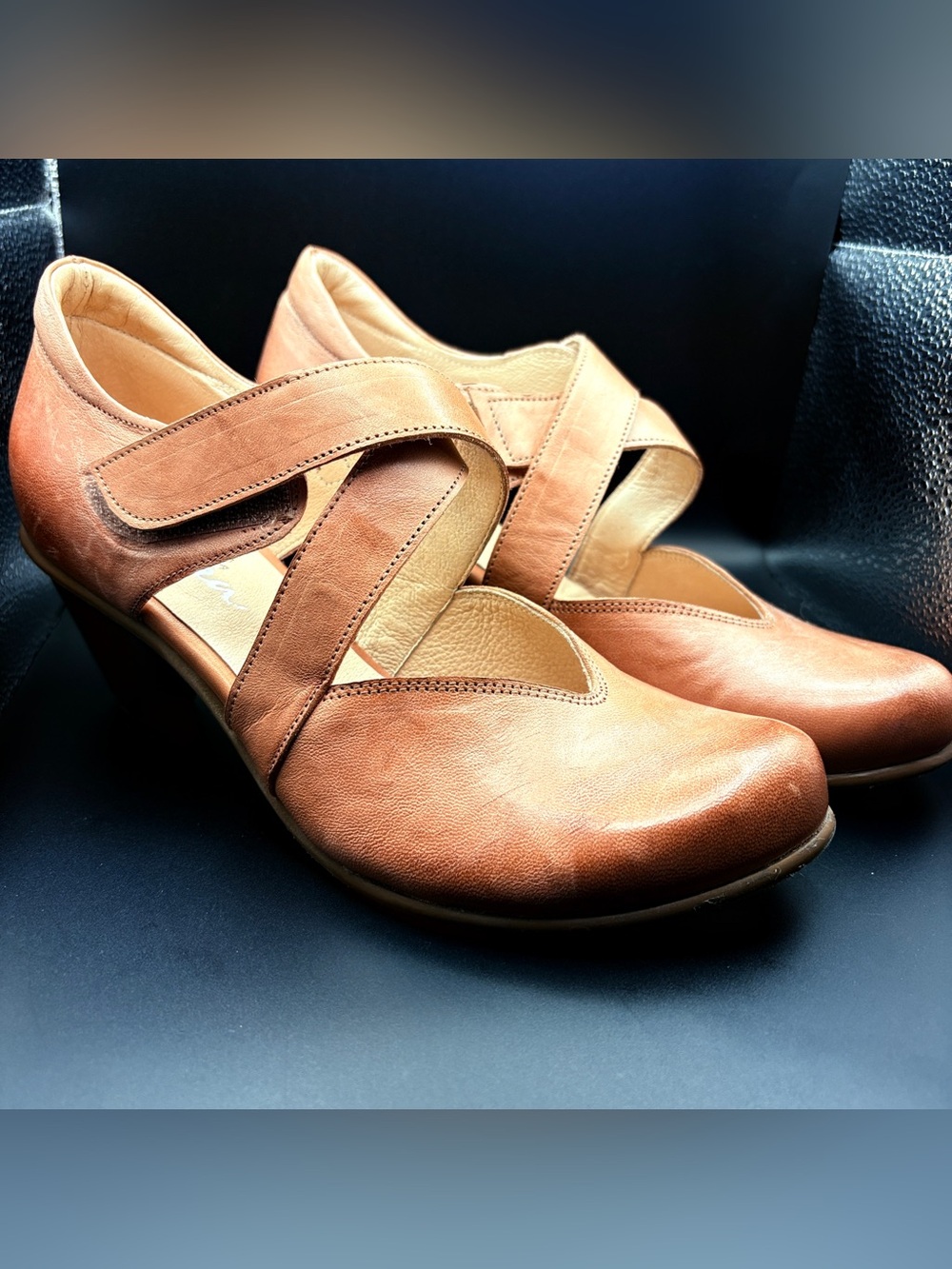 Mentha Women's Brown Leather Cross-Strap Heels
